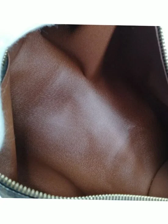 Authentic Louis Vuitton Papillon 30 Monogram Bag w/ Mini Pouch - Picture 11 of 16